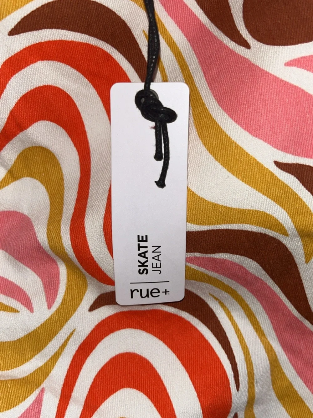 Rue+ High-Rise Retro Swirl Print Skate Jeans Size 1X - Picture 6 of 7